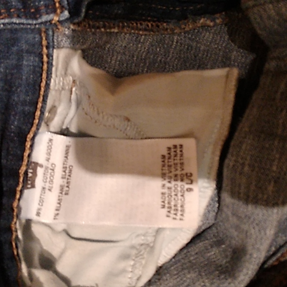 Levi Jeans - Picture 4 of 4